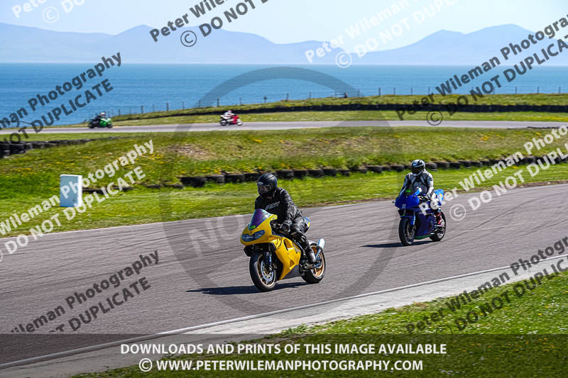 anglesey no limits trackday;anglesey photographs;anglesey trackday photographs;enduro digital images;event digital images;eventdigitalimages;no limits trackdays;peter wileman photography;racing digital images;trac mon;trackday digital images;trackday photos;ty croes